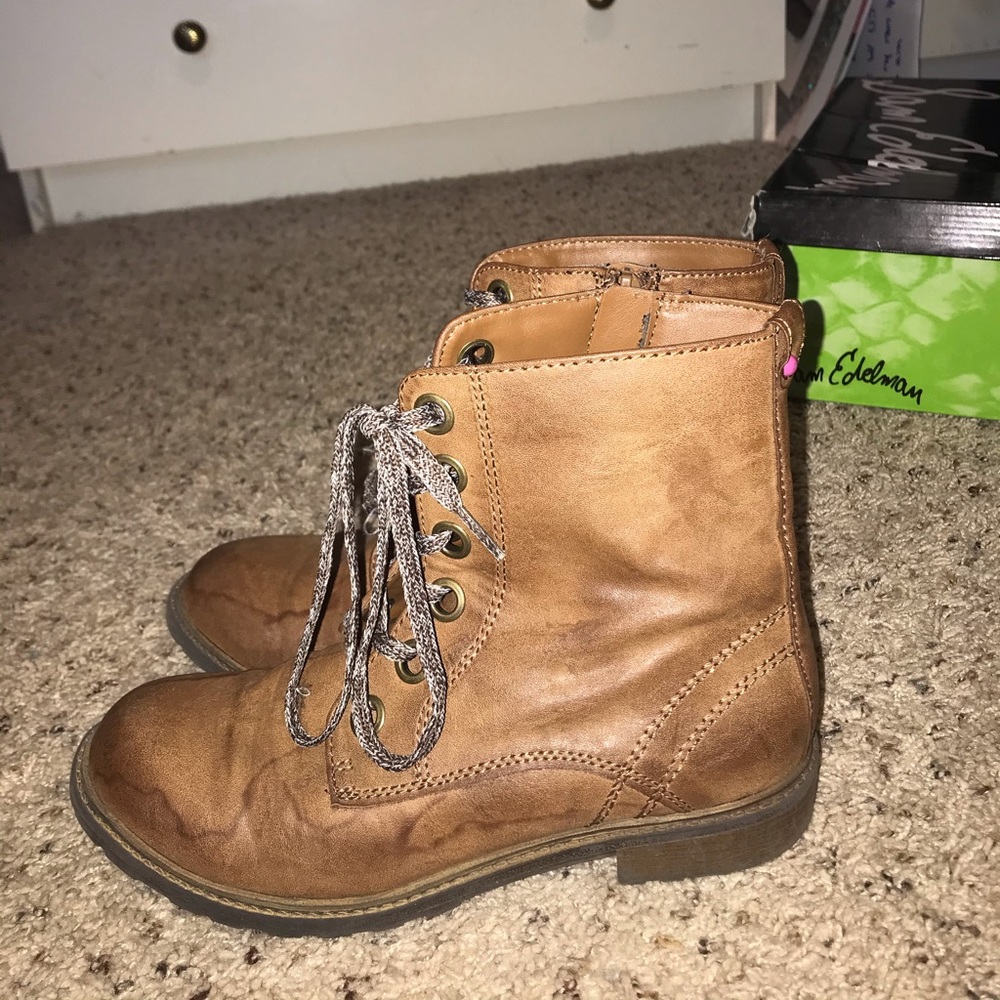 Ankle booties, size 5
